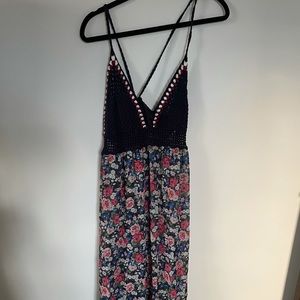Forever 21 Plus Floral Maxi Dress W/Crochet